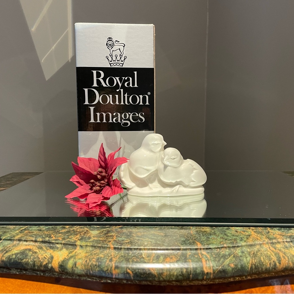 Royal Doulton “Chicks” figurine with original box